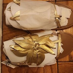 NWT Gold Floral Women's Sandals